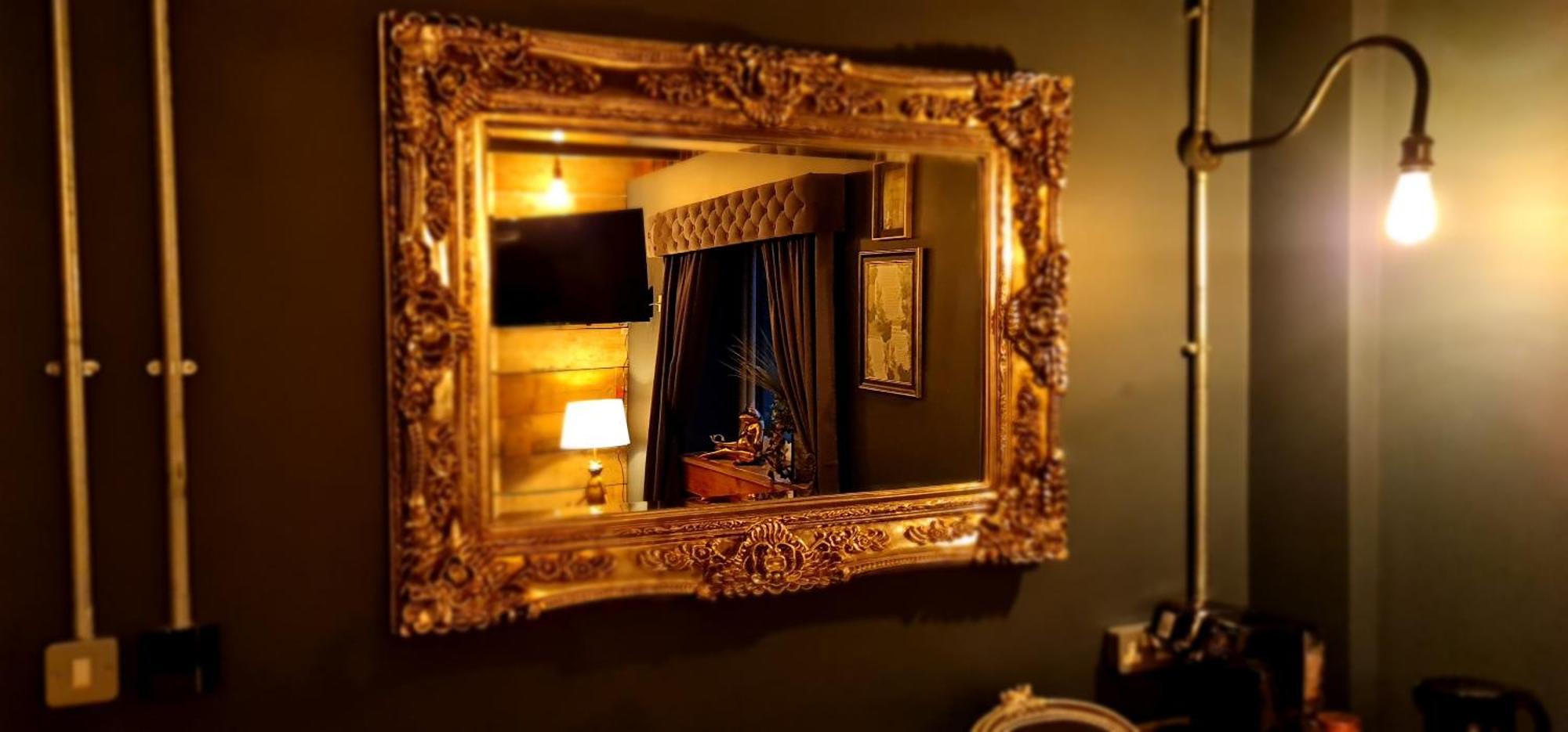 The Waterside Bar, Rooms & Restaurant Swinton  Chambre photo
